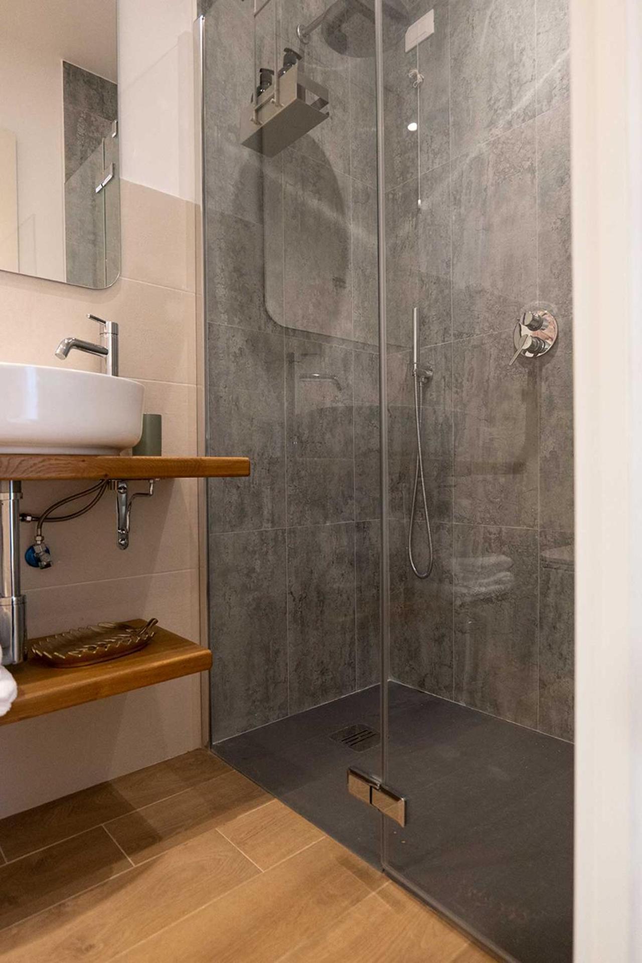 Smart Guesthouse Termini Roma Ngoại thất bức ảnh